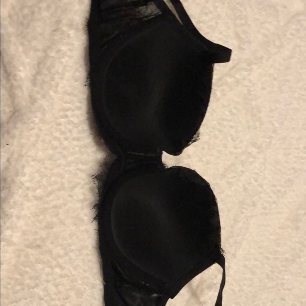 Victoria’s Secret dream angels black lace bra - Picture 4 of 4